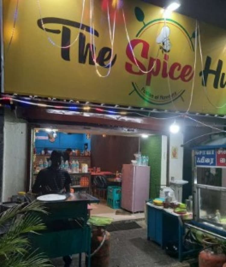 700 sqft Shop