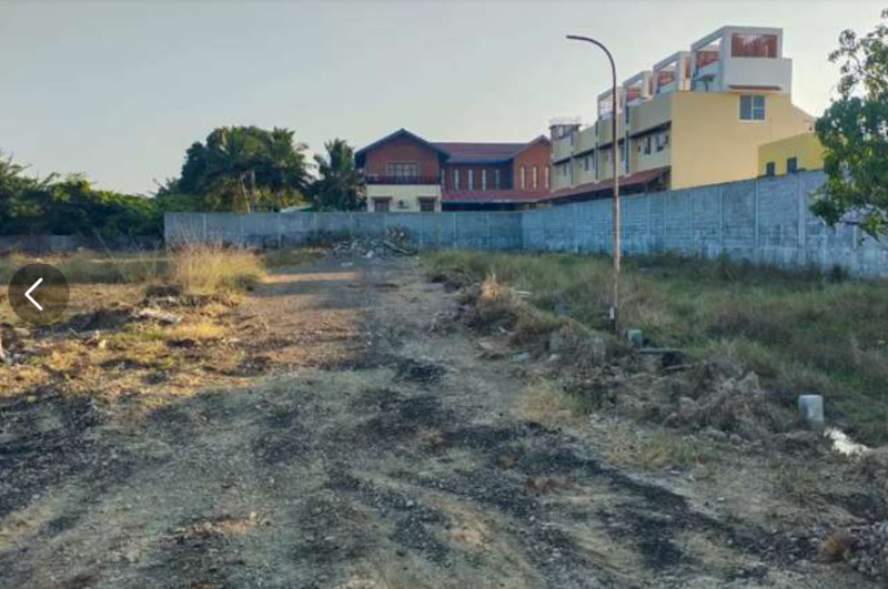 plot for sale 