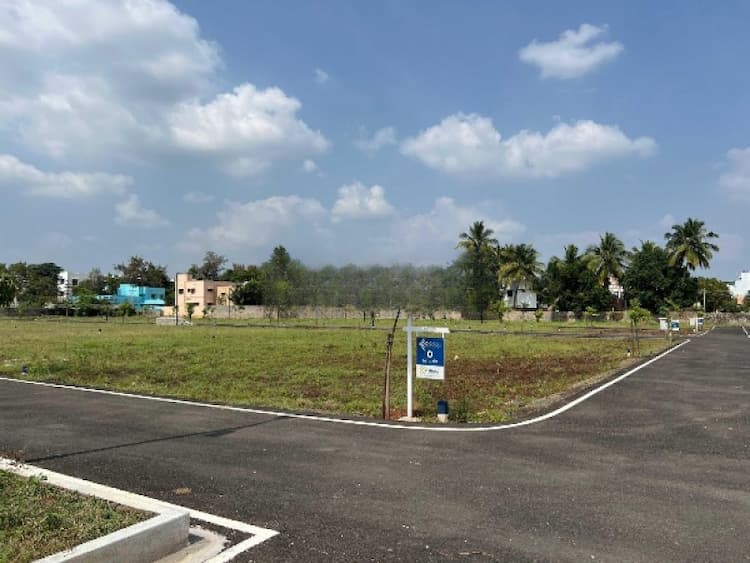 538 sqft Plot