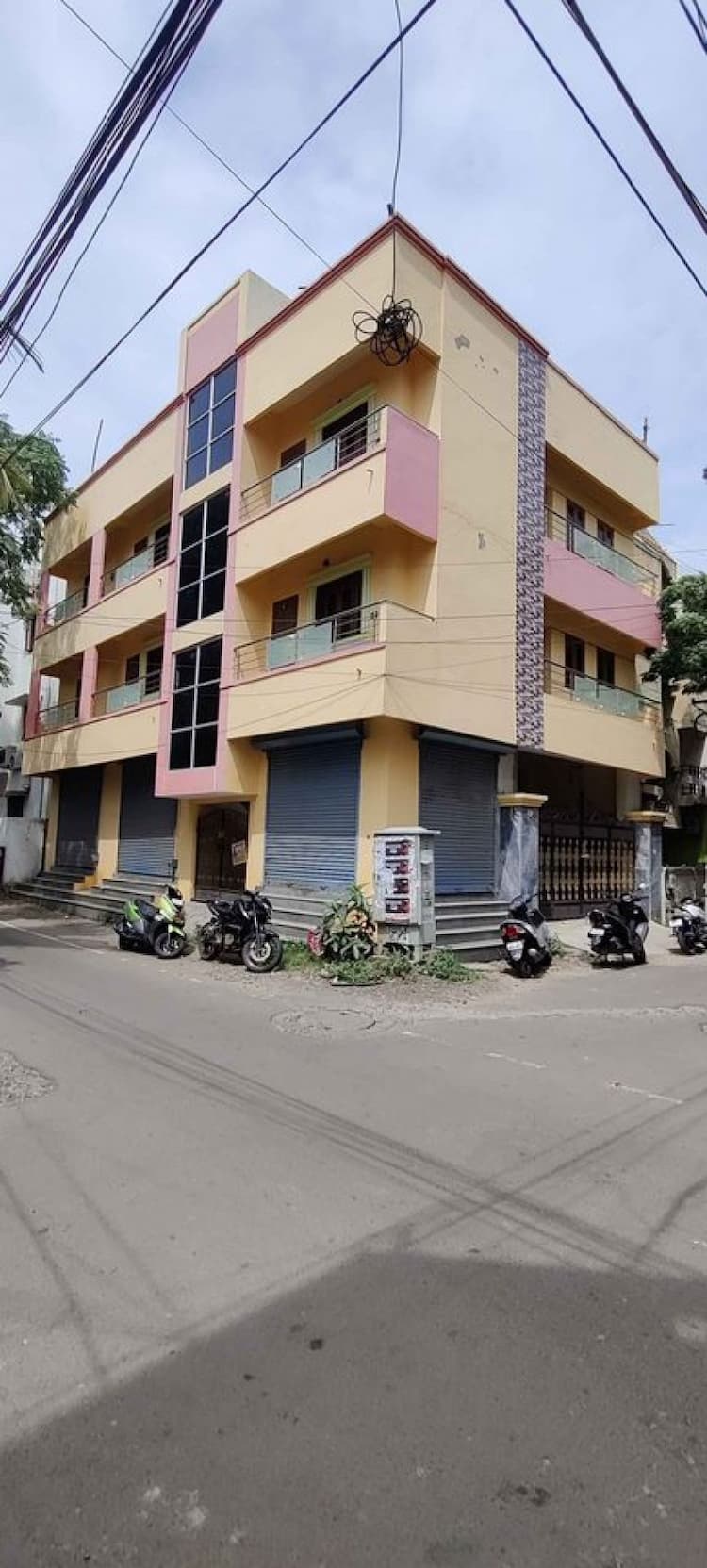 Approved building for sale in mogapair sbioa school near 