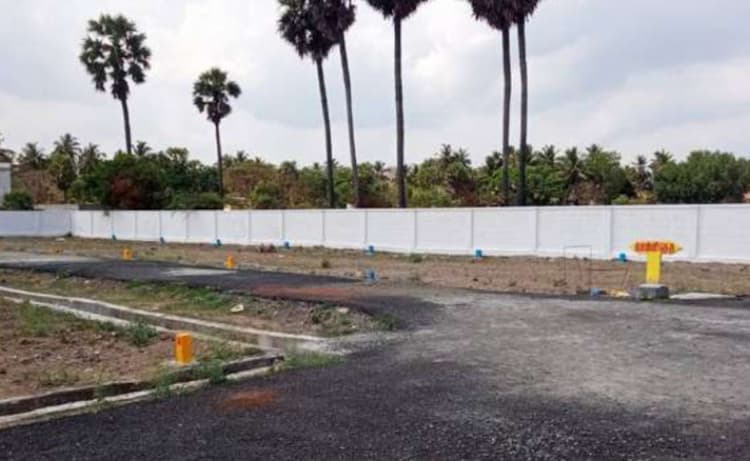 plot for sale 