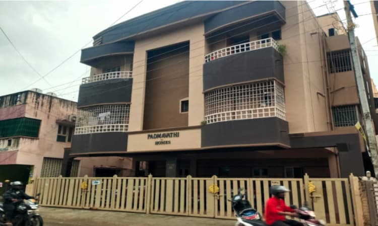 Flat for sales
