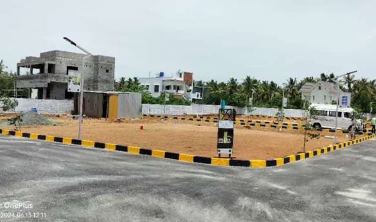 plot for sale 
