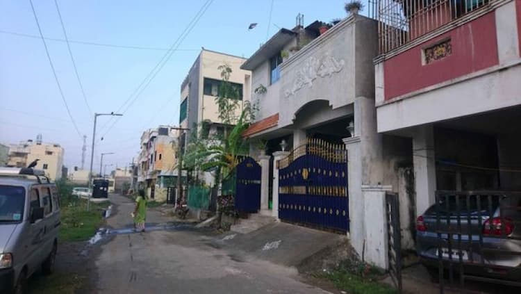 Villa sale
