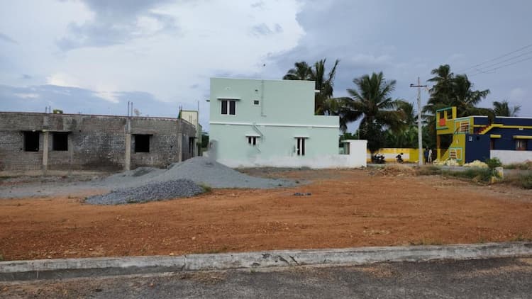 plot for sale 
