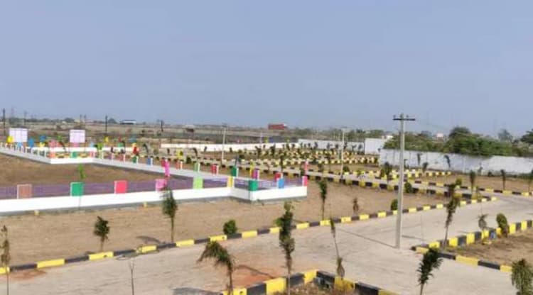 plot for sale 
