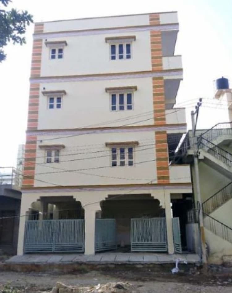 4 BHK Apartment for Sale