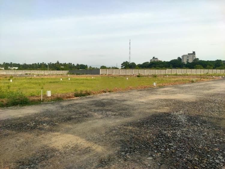 plot for sale 
