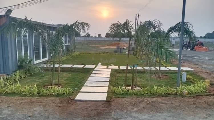 plot for sale 