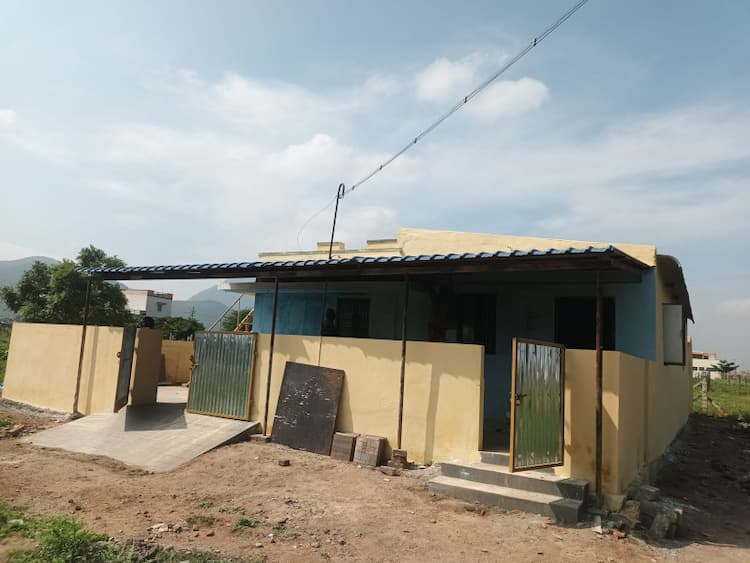 House for sale 