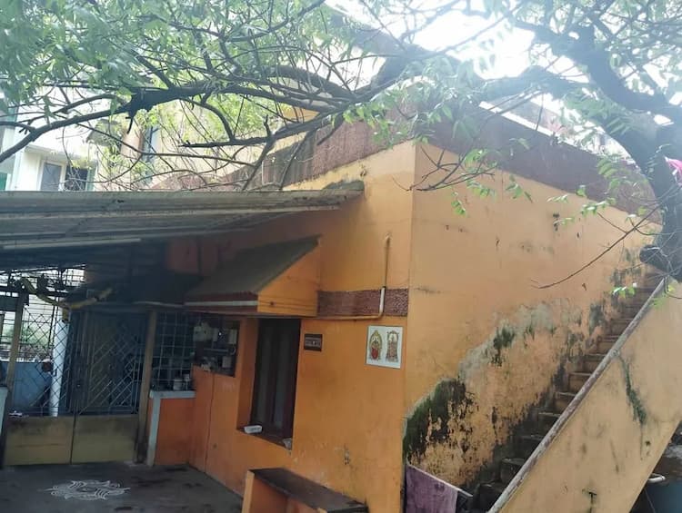 1BHK House