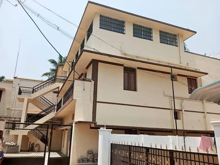 7BHK House