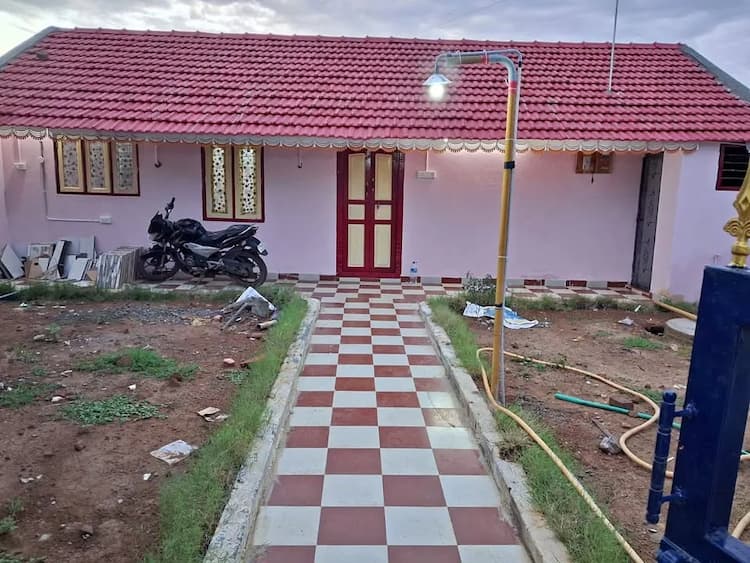 1BHK House