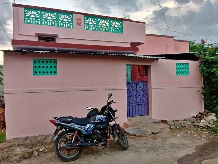 1BHK House
