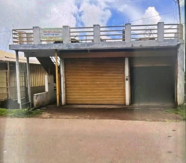 1200 sqft Shop