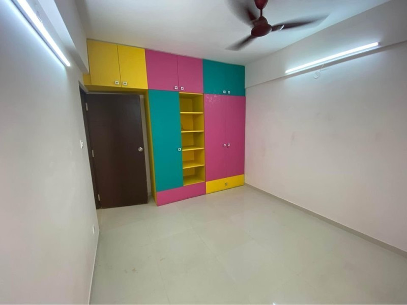 HIGH-DEMAND NEW FLAT FOR SALE
