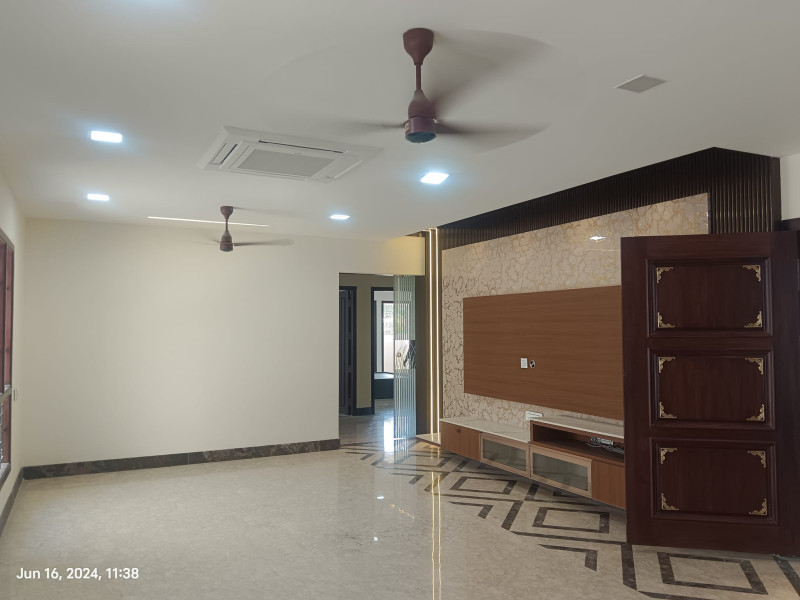 Flat for sales
