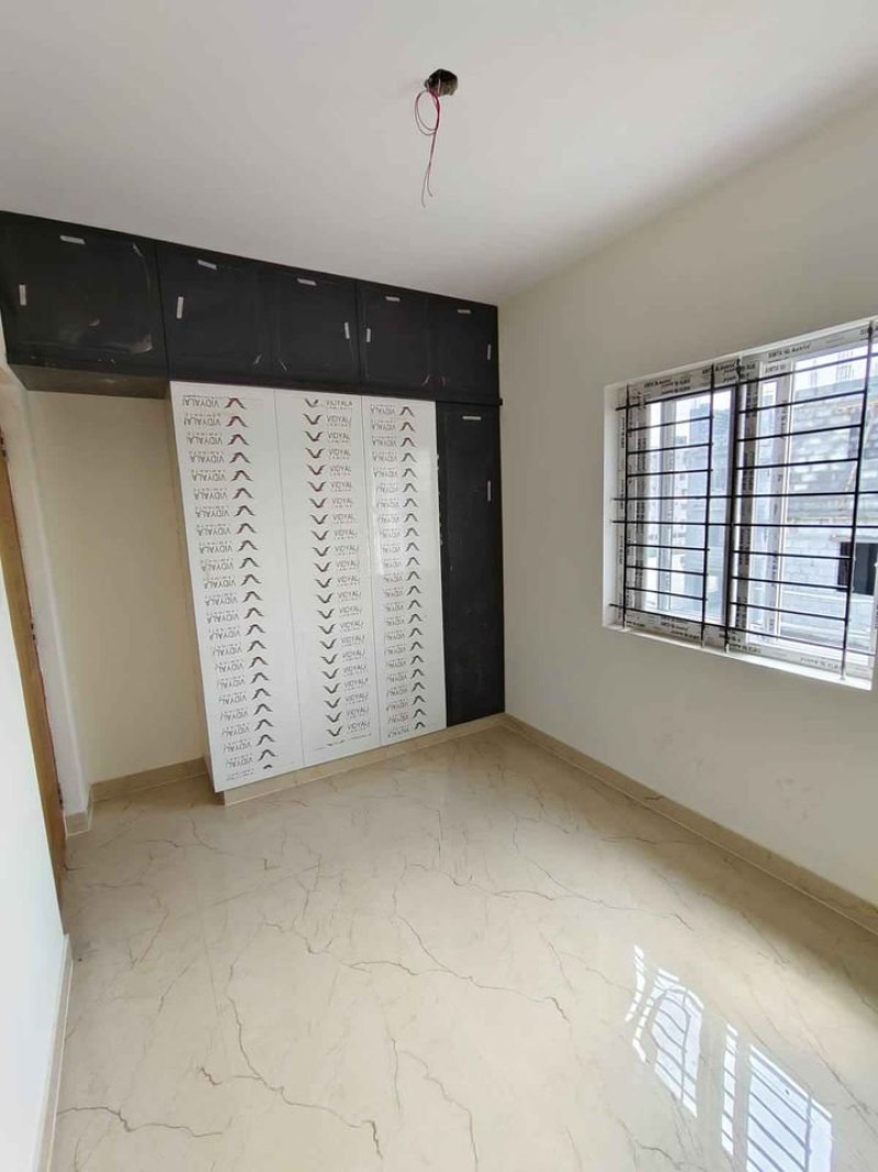 Flat for sales