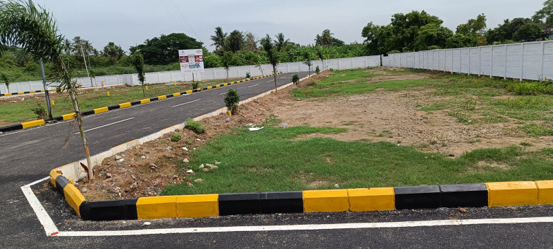 600 sqft Plot