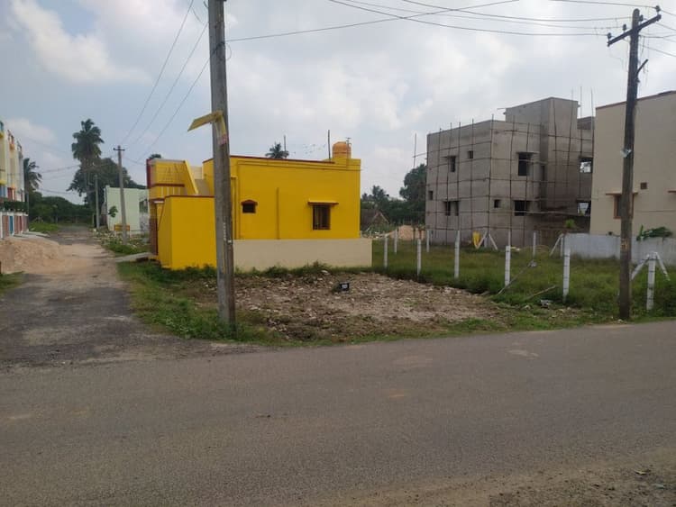 Corner Commercial Property For Sale In Guduvanchery