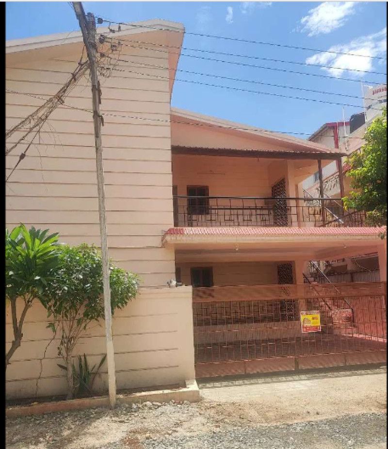4bhk house for sale