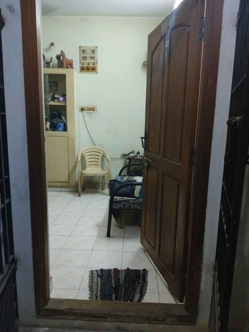 Flat for sales