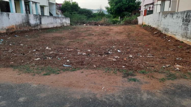 5.5 cent Plot for sale