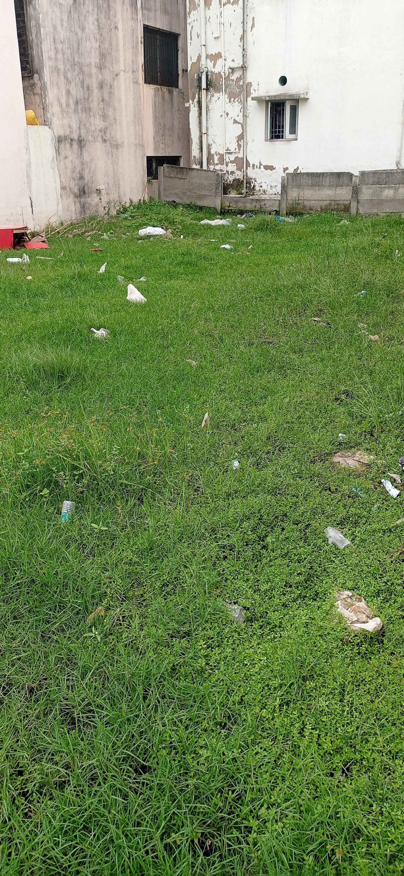 2400 sqft land for sale