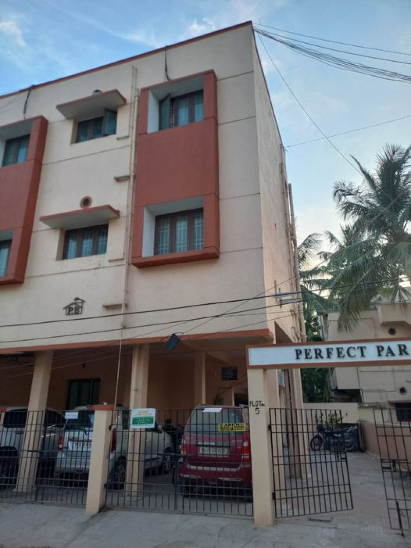 Flat for sales