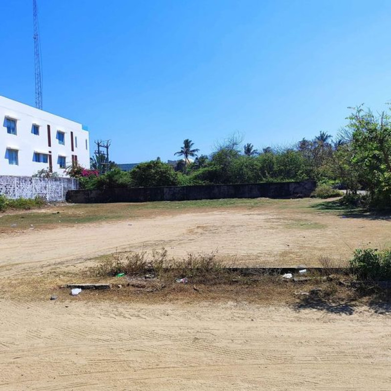 6000 sqft land for sale