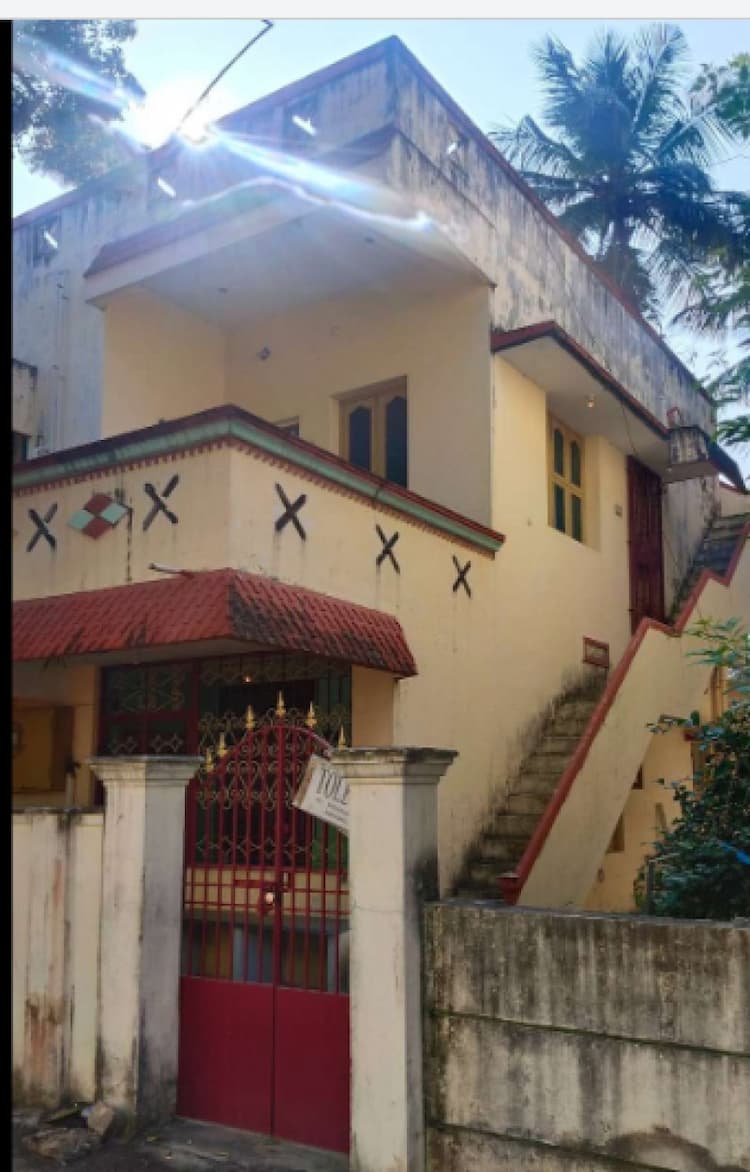 Independent villa for rent