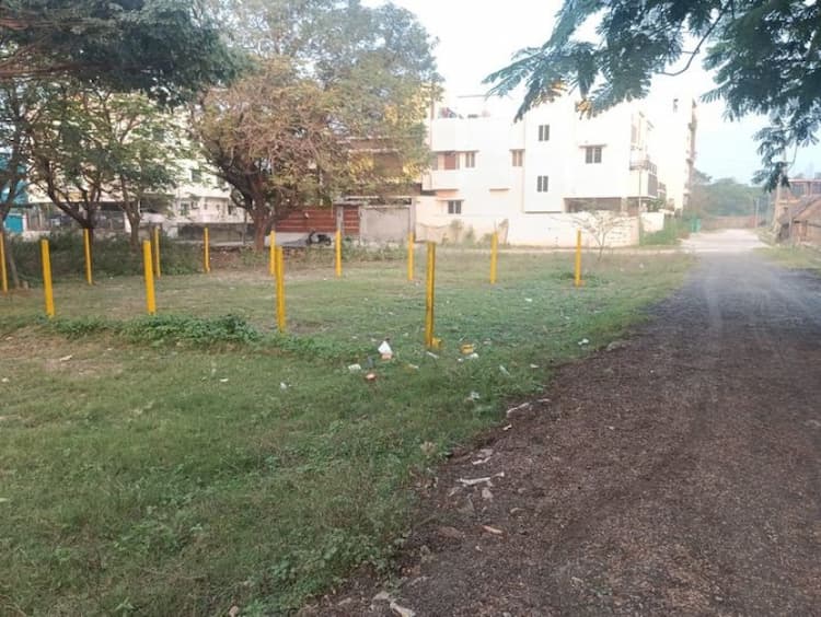 2000 SQFT LAND FOR SALE