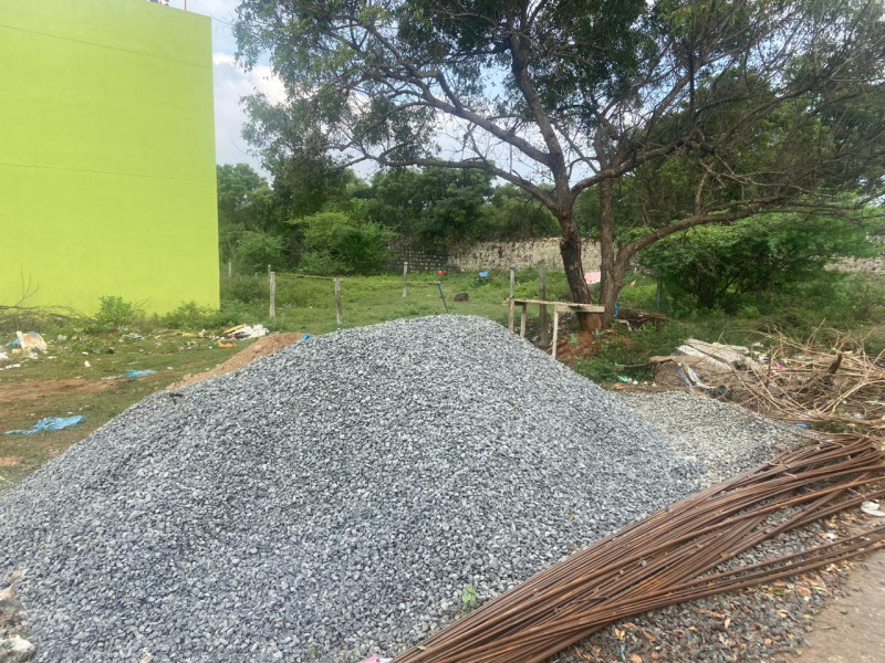 800 sqft land for sales