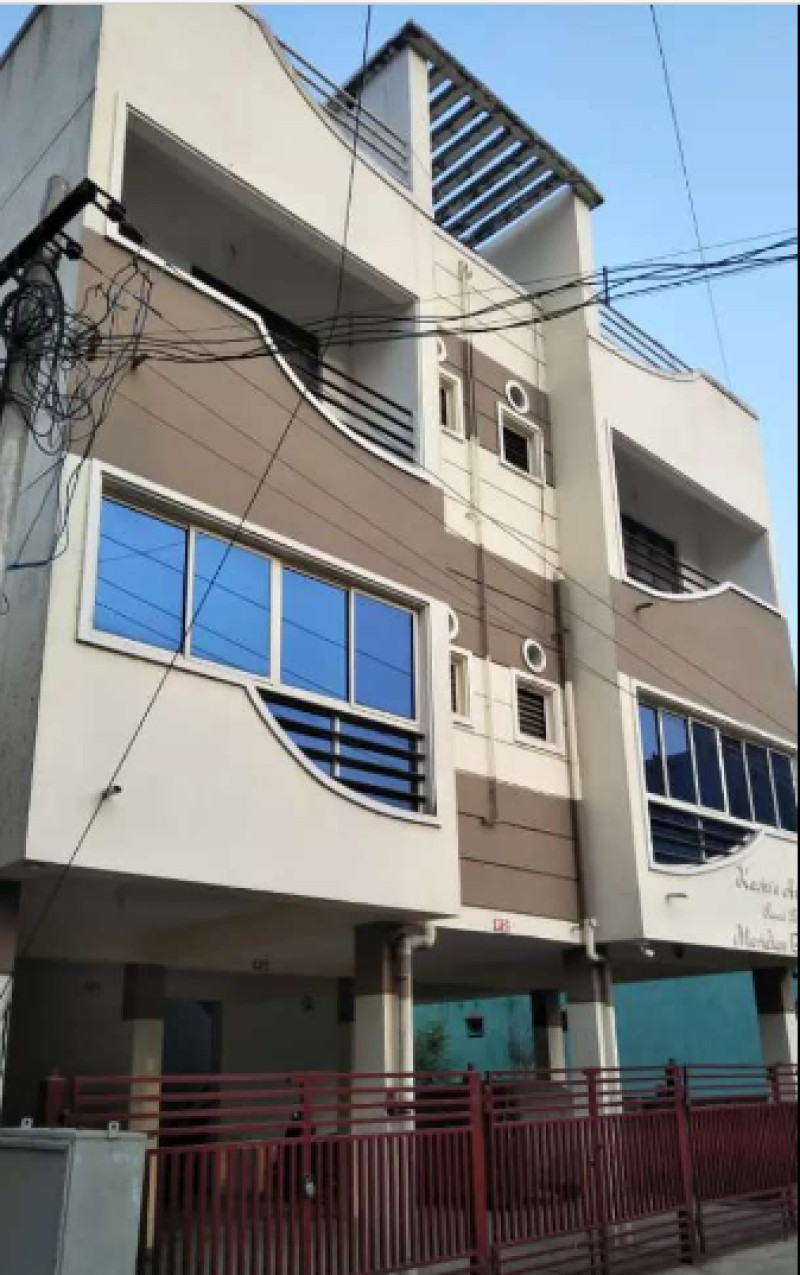Flat for sales