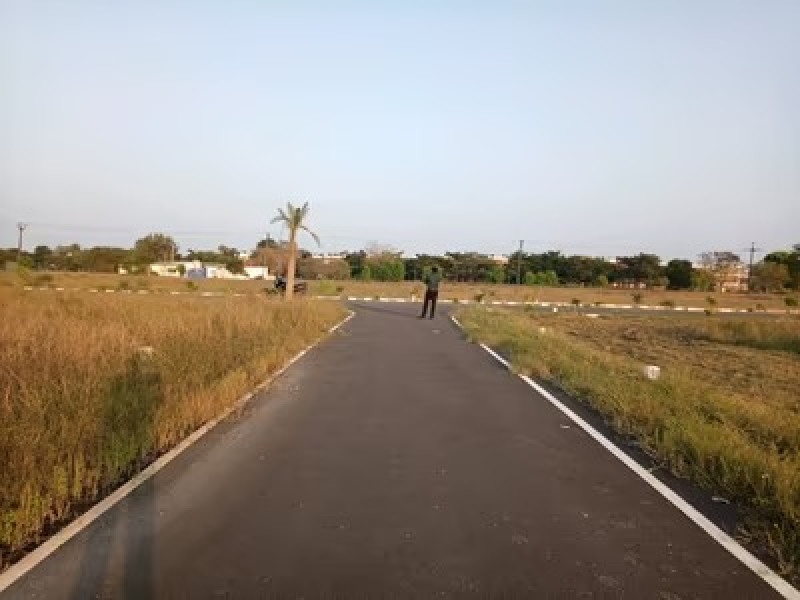 800 sqft Plot