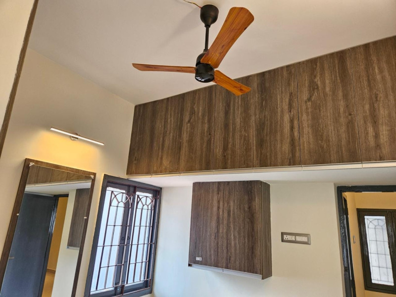 Flat for sales