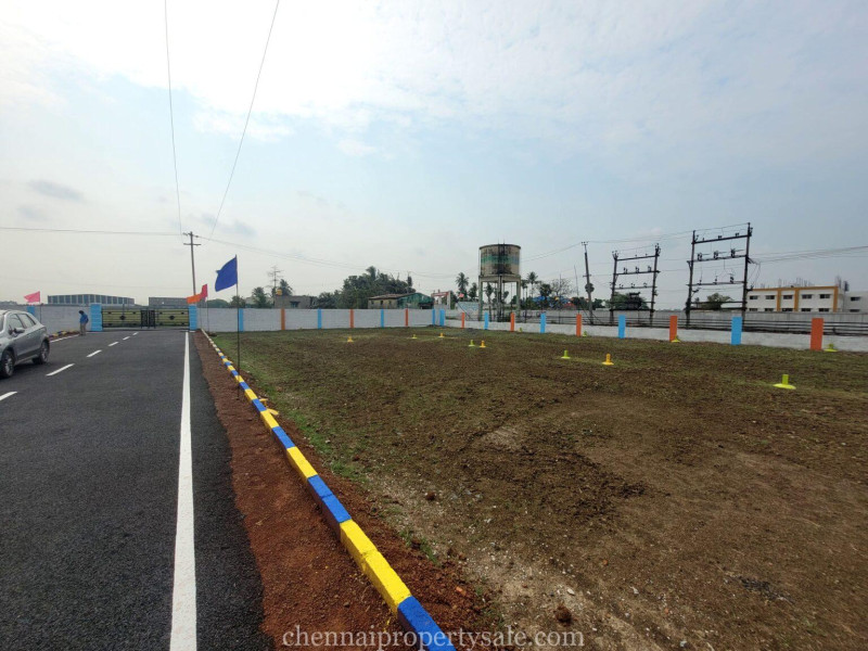 Gated community plots sale in Redhills