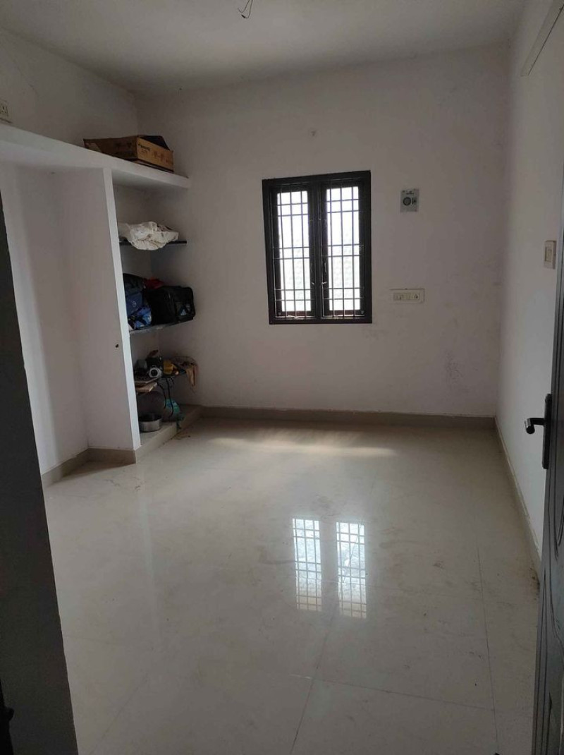 Flat for sales