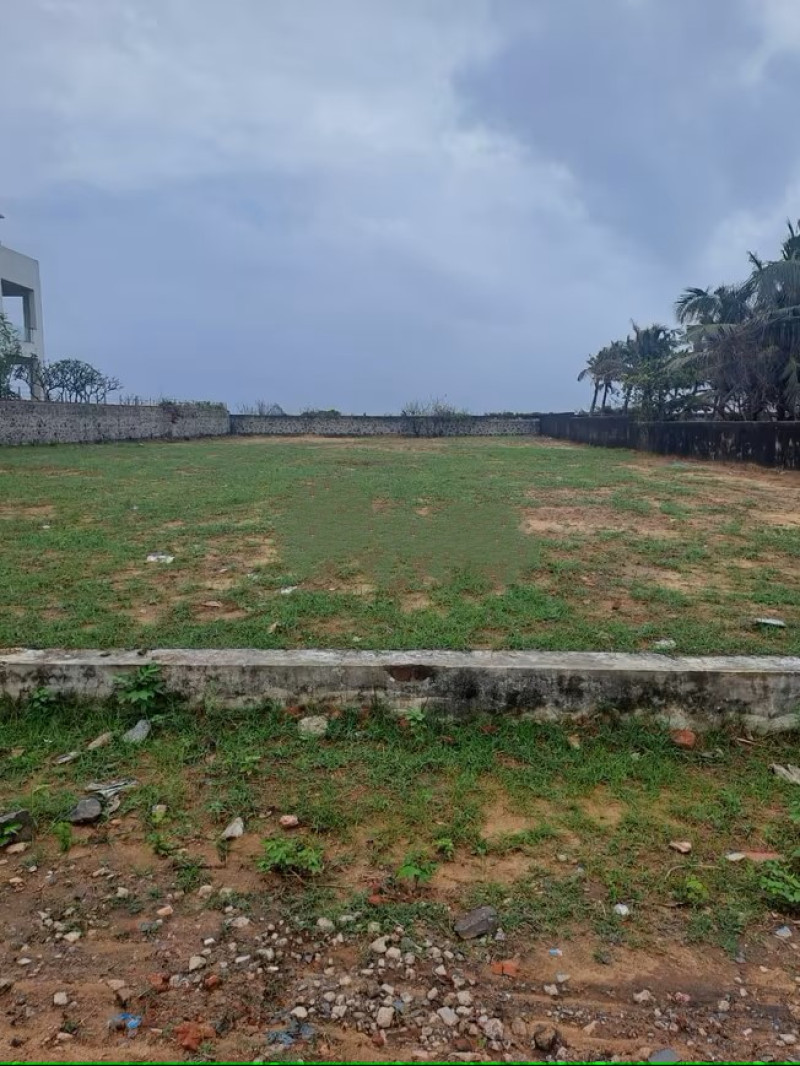 plot for sale