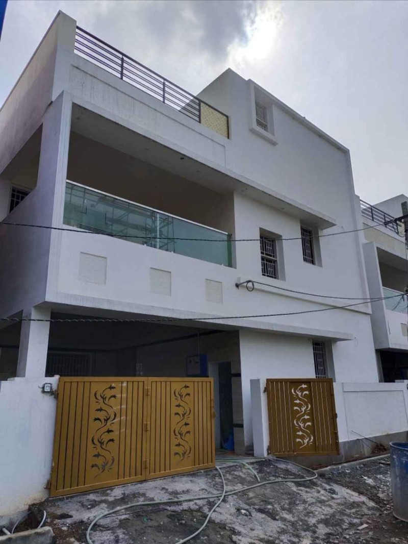 4 bhk house for sale