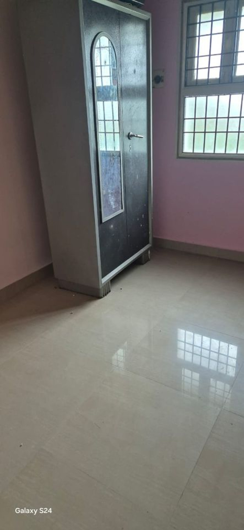 Flat for sales