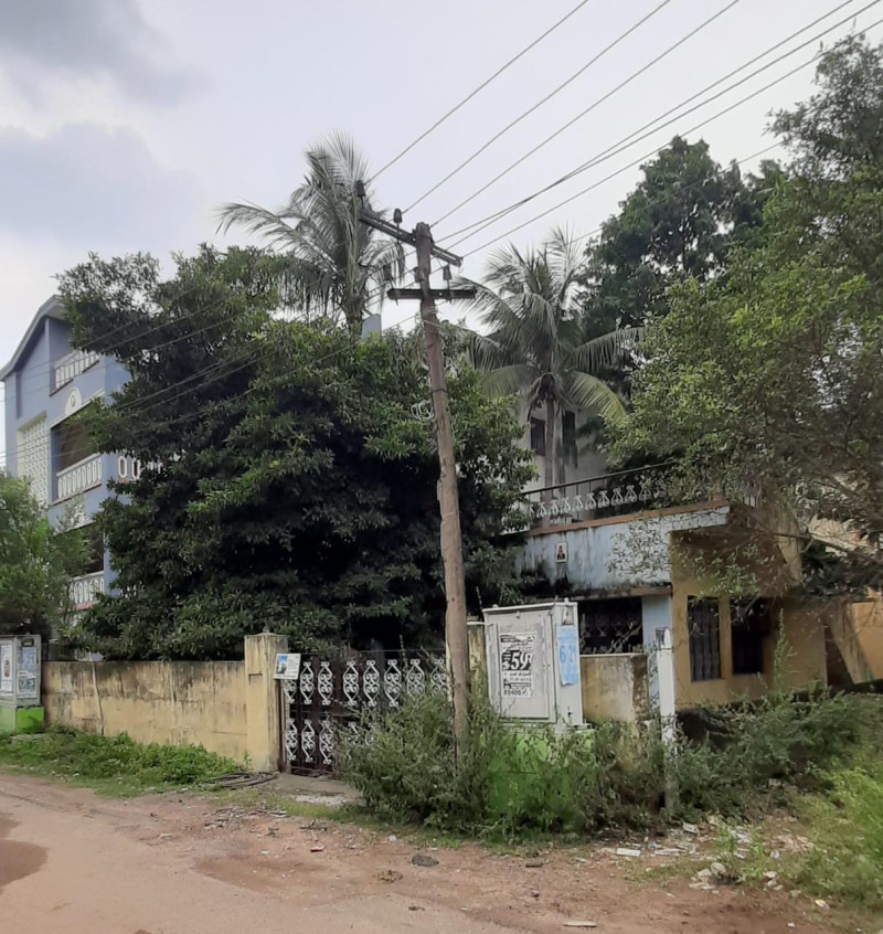 Plot for sale with House